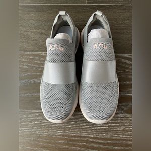 APL Women's TechLoom Bliss Shoes, size 8